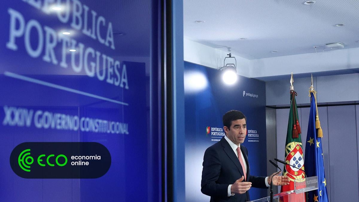 Governo propõe aumentar para até dez anos prazo mínimo de residência para obter cidadania portuguesa