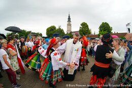 Pielgrzymka Łowicka -  „jaskółka” pieszego pielgrzymowania