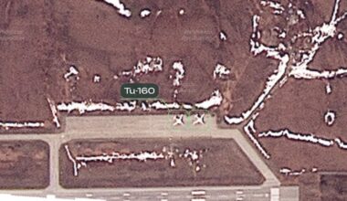 Nach Operation "Spinnennetz": Russland soll Bomber auf Luftwaffenstützpunkt verstecken