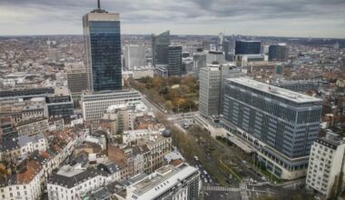 No government, no plan: Brussels braces for credit downgrade