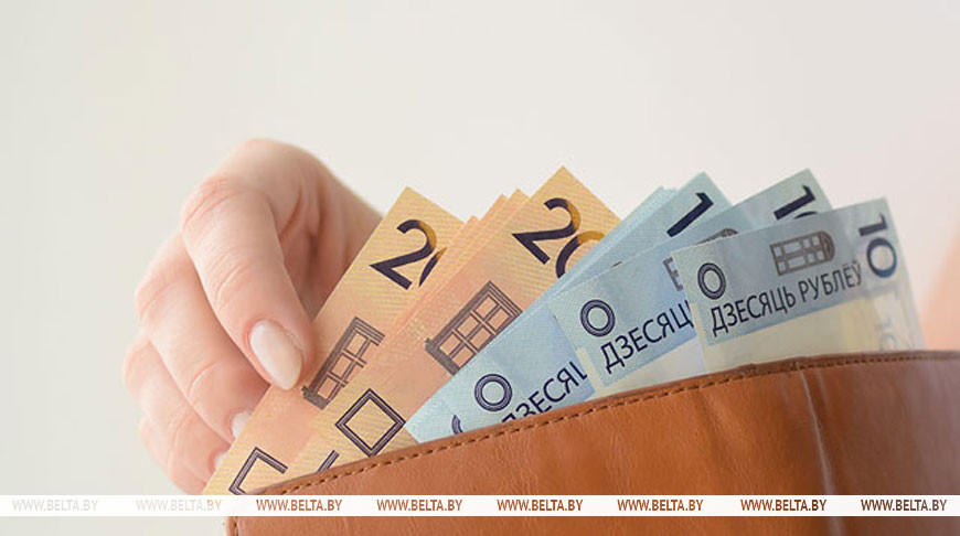 Average salary in Belarus at Br2,717 in June 2025