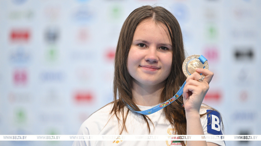 Belarusian Alina Nestsiarovich victorious in 10m Air Pistol Solo in Skopje 