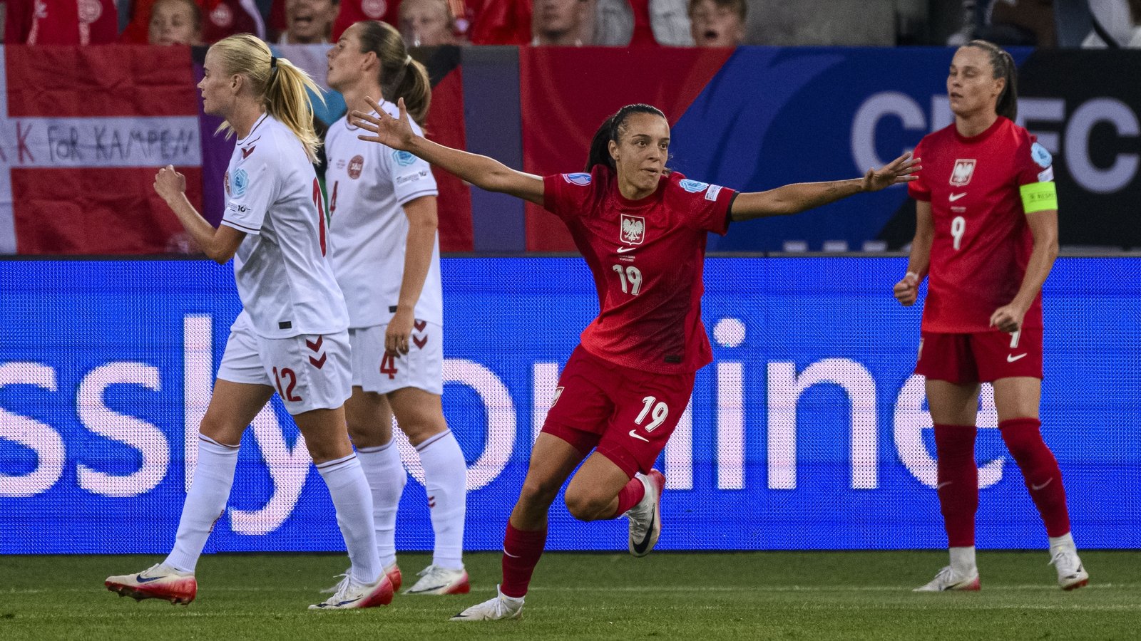 Poland hold off Denmark rally at Euros