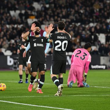 Salah chora Diogo Jota: «Nunca pensei que algo me faria ter medo de voltar ao Liverpool»