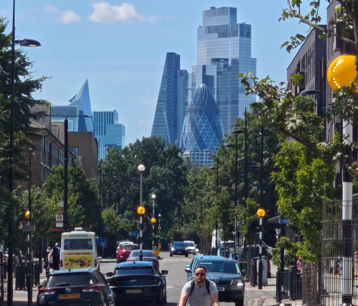 I love sunny London