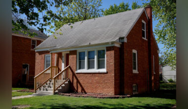 Plans to turn Pope Leo’s boyhood home in Chicago into historic site