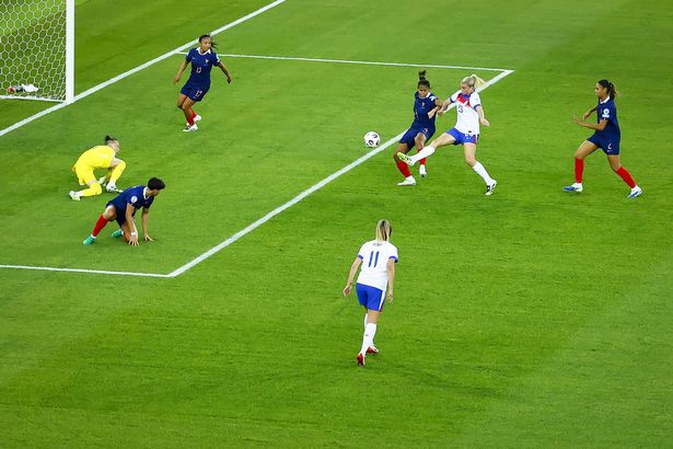 Alessia Russo scoring a goal which was later disallowed against France