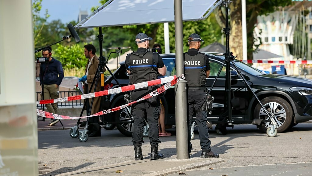 RTL Today - On-screen duty: Luxembourg police volunteer as extras in local web series