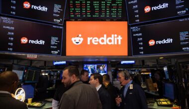 Reddit set to report Q2 earnings as Wall Street scrutinizes daily active user growth
