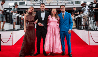 Delegace česko-slovenského filmu Sbormistr na červeném koberci
