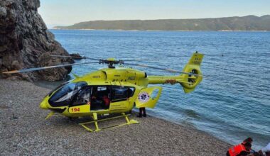 Skok s pečine skoraj usoden, mladega Nemca s helikopterjem reševal Slovenec | 24ur.com