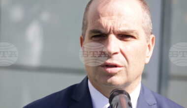 Bulgaria Experiences Unprecedented Shortage of Trains, Transport Minister Karadjov Says
