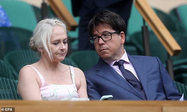 Michael McIntyre (R) and wife Kitty