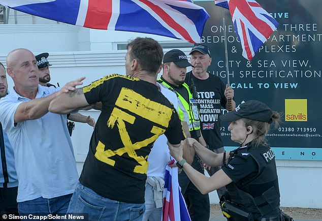 In Portsmouth, more than 40 anti¿immigration demonstrators confronted almost 30 activists holding Stand Up to Racism placards outside the Royal Beach Hotel on Friday evening