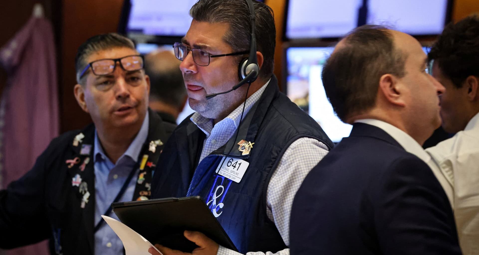 Wall Street is getting worried about a frothy stock market