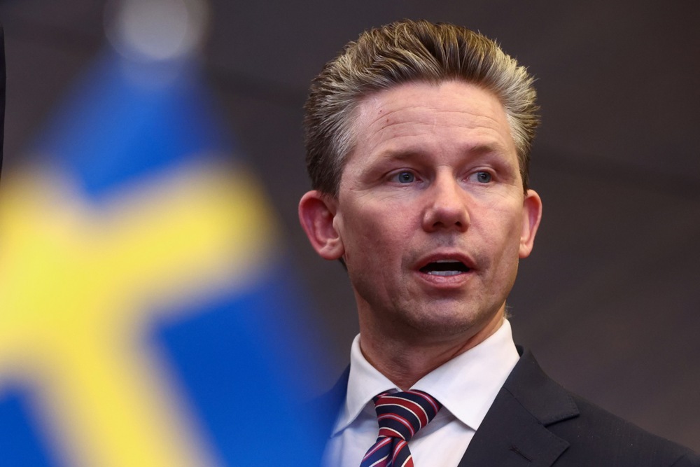 Sweden mulls extending military officer conscription age to 70