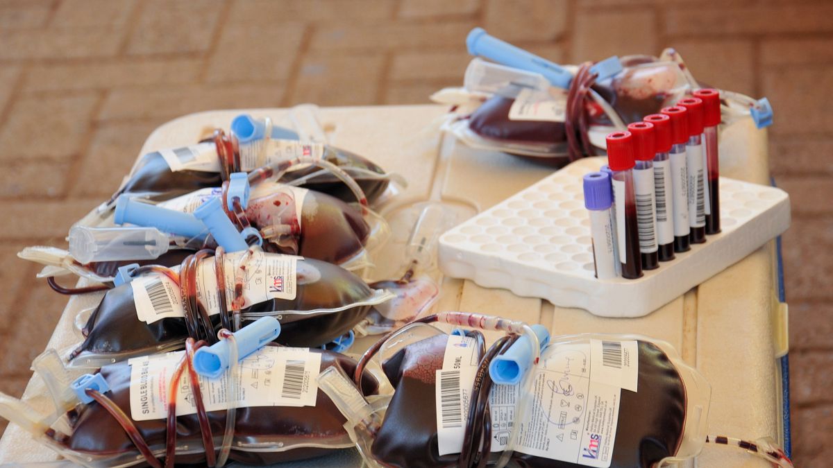Major hospital in Portugal postpones surgeries due to low blood reserves