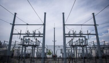Invenergy to Add Gas to Its Contested $11 Billion US Power Line