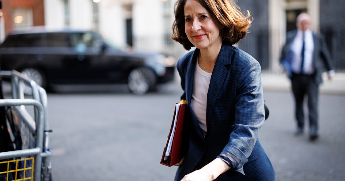 Britain can’t defuse its pensions time bomb – POLITICO