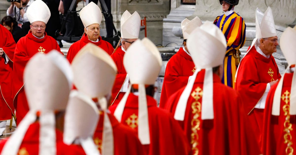 The ultra conservatives wanting to make the Vatican great again – POLITICO