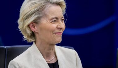 Von der Leyen wins vote of no-confidence – POLITICO