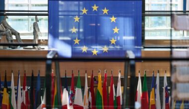 EU splits weaken its hand in crunch trade talks with Trump – POLITICO