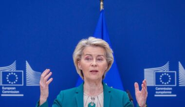 Commission in late-night haggling over €1.717 trillion EU budget plan – POLITICO