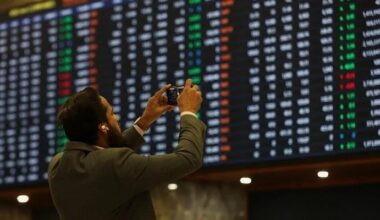 PSX rally lifts KSE-100 beyond 136,000 mark