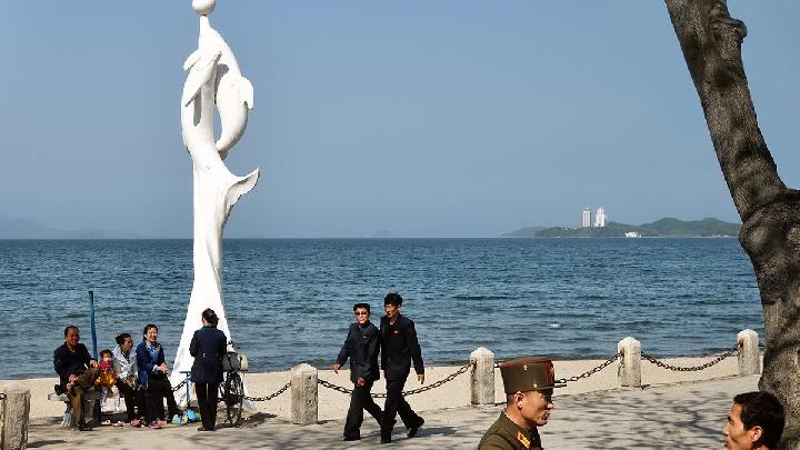 North Korea Bans Foreign Tourists from Newly Opened Beach Resort