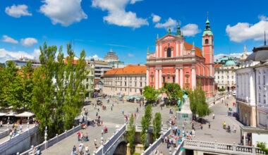 Slovenia votes in favour of assisted suicide