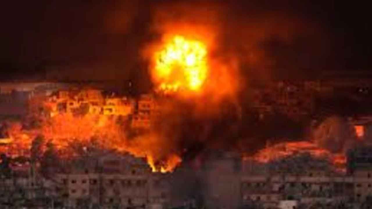 Hezbollah member killed in Israeli airstrikes on Lebanon