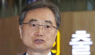 FM Cho says his Japan visit preceding US trip can help 'upgrade' 3-way cooperation