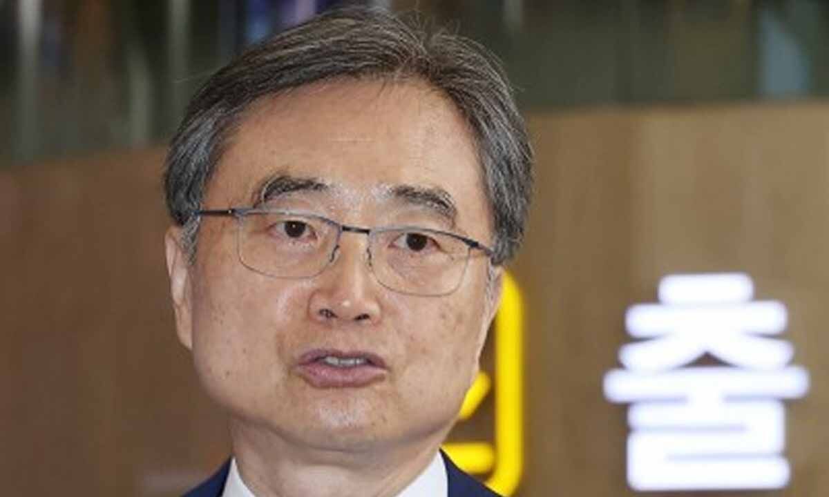 FM Cho says his Japan visit preceding US trip can help 'upgrade' 3-way cooperation