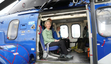 European Commission President, Ursula von der Leyen, Meets Icelandic Leaders, Surveys Volcanic Eruption, Glacial Retreat, and Visits Keflavik Airbase