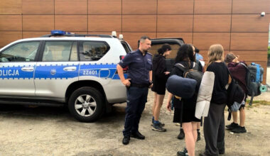 Policjanci pomogli w ewakuacji leśnego obozu harcerskiego - Aktualności