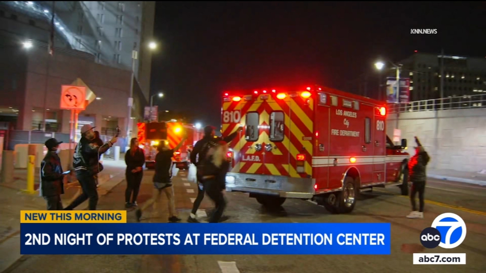 Protests continue for 2nd night in a row outside federal detention center in downtown Los Angeles