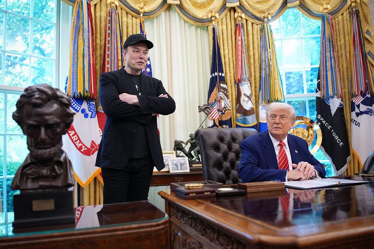 Trump e Musk nello Studio Ovale 