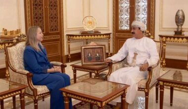 Royal Office Minister bids farewell to Ambassador of Netherlands