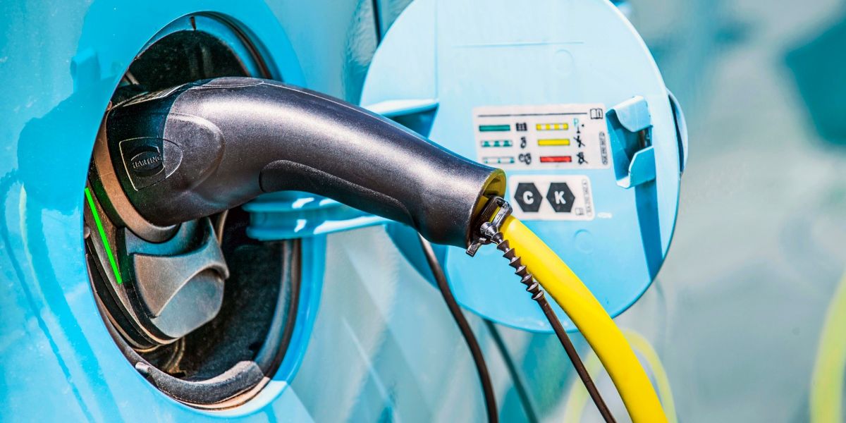 Förderungen für Ladestationen und E-Busse, kein Geld für E-Autos: Was von der Verkehrswende bleibt - Wirtschaft