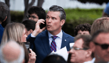 Jeffrey Goldberg on Signalgate, Pete Hegseth, and the Risk of WWIII – Mother Jones
