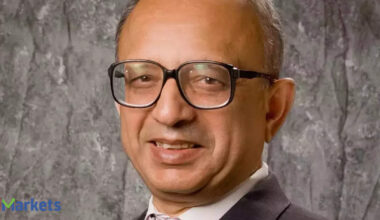 Ukraine war ceasefire in sight? Nah! Russia is in driver's seat and whatever Trump is doing is not serious: Swaminathan Aiyar