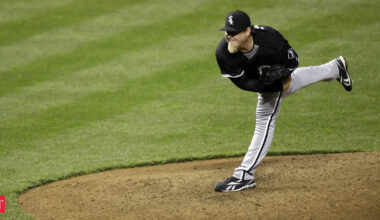 Bobby Jenks, former Chicago White Sox pitcher, dies at 44 in Portugal