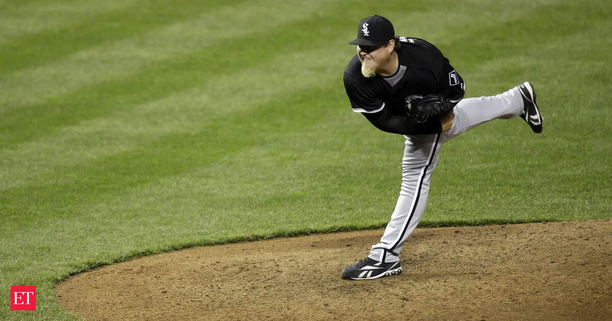 Bobby Jenks, former Chicago White Sox pitcher, dies at 44 in Portugal