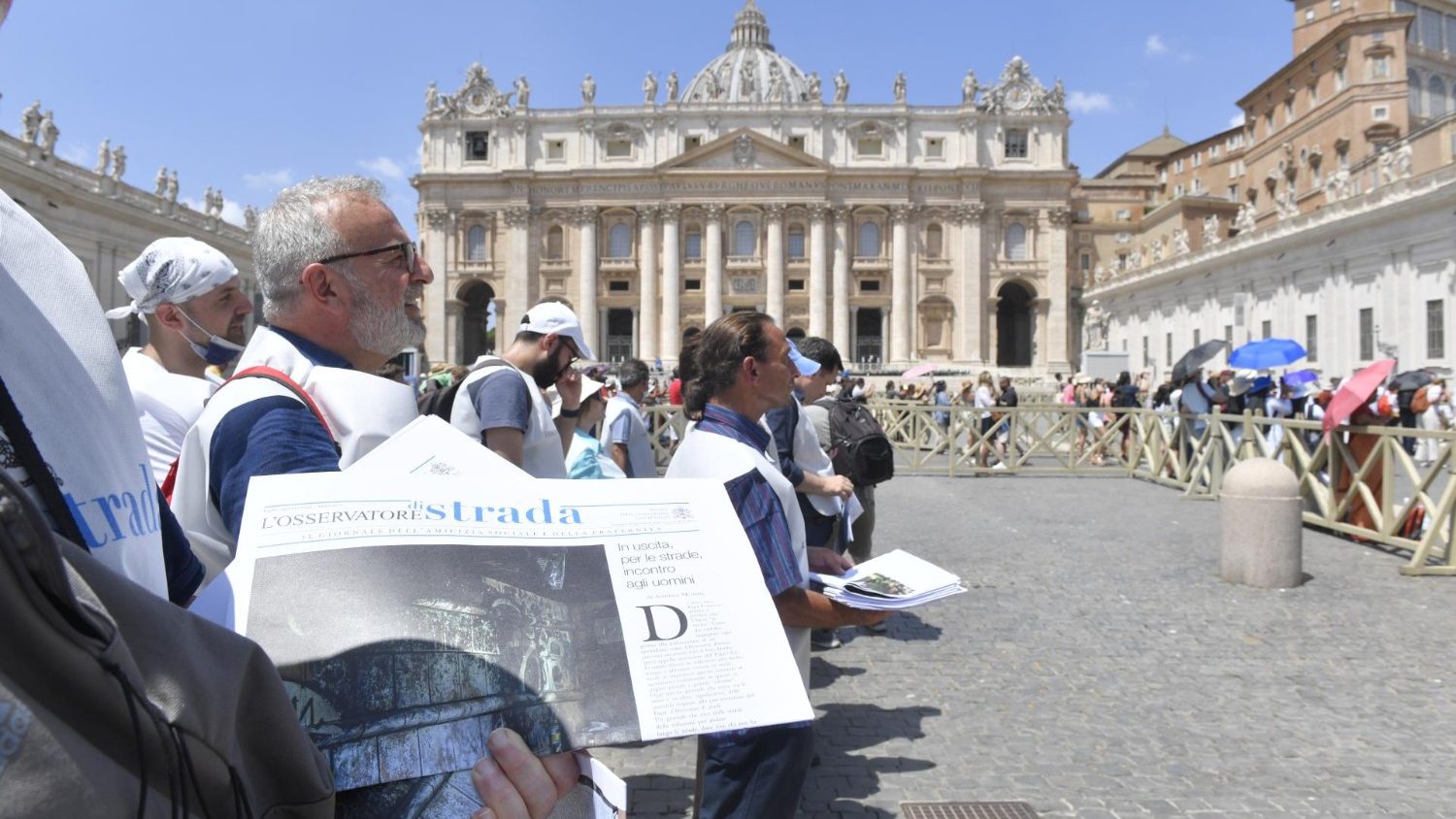 Pope thanks L'Osservatore di Strada: You make the voices of the voiceless heard