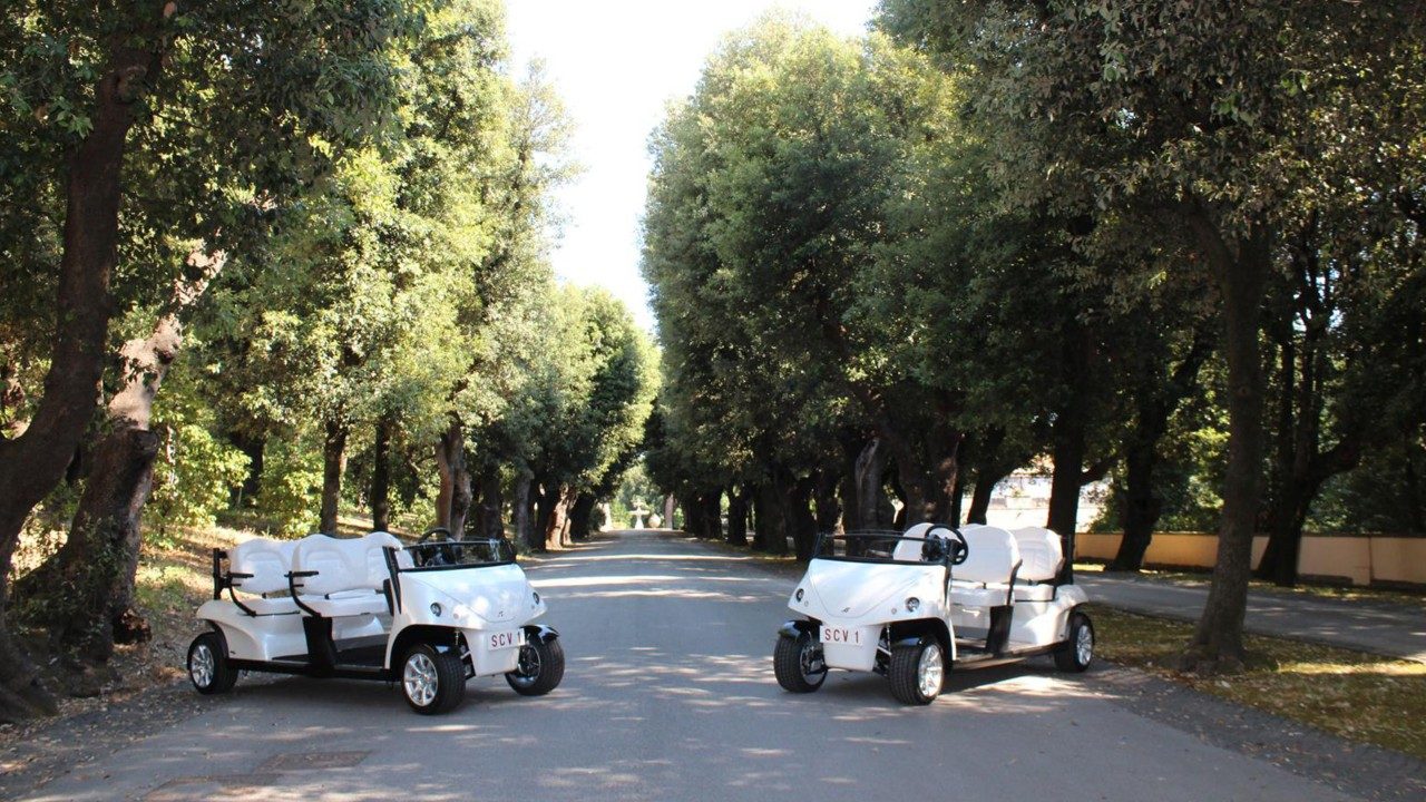 Pope Leo receives two electric vehicles for his future Apostolic Journeys
