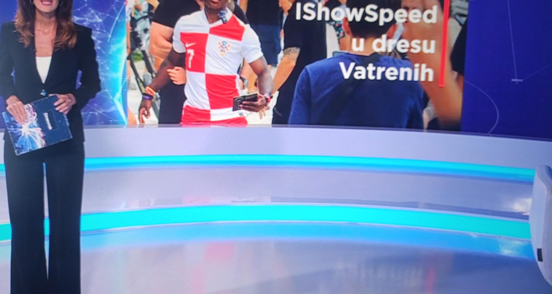 Je li moguće da je ovo jedna od glavnih vijesti dana u dnevniku na državnoj televiziji?