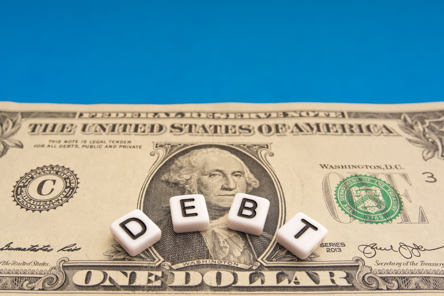 How Rising U.S. Debt Impacts European Markets
