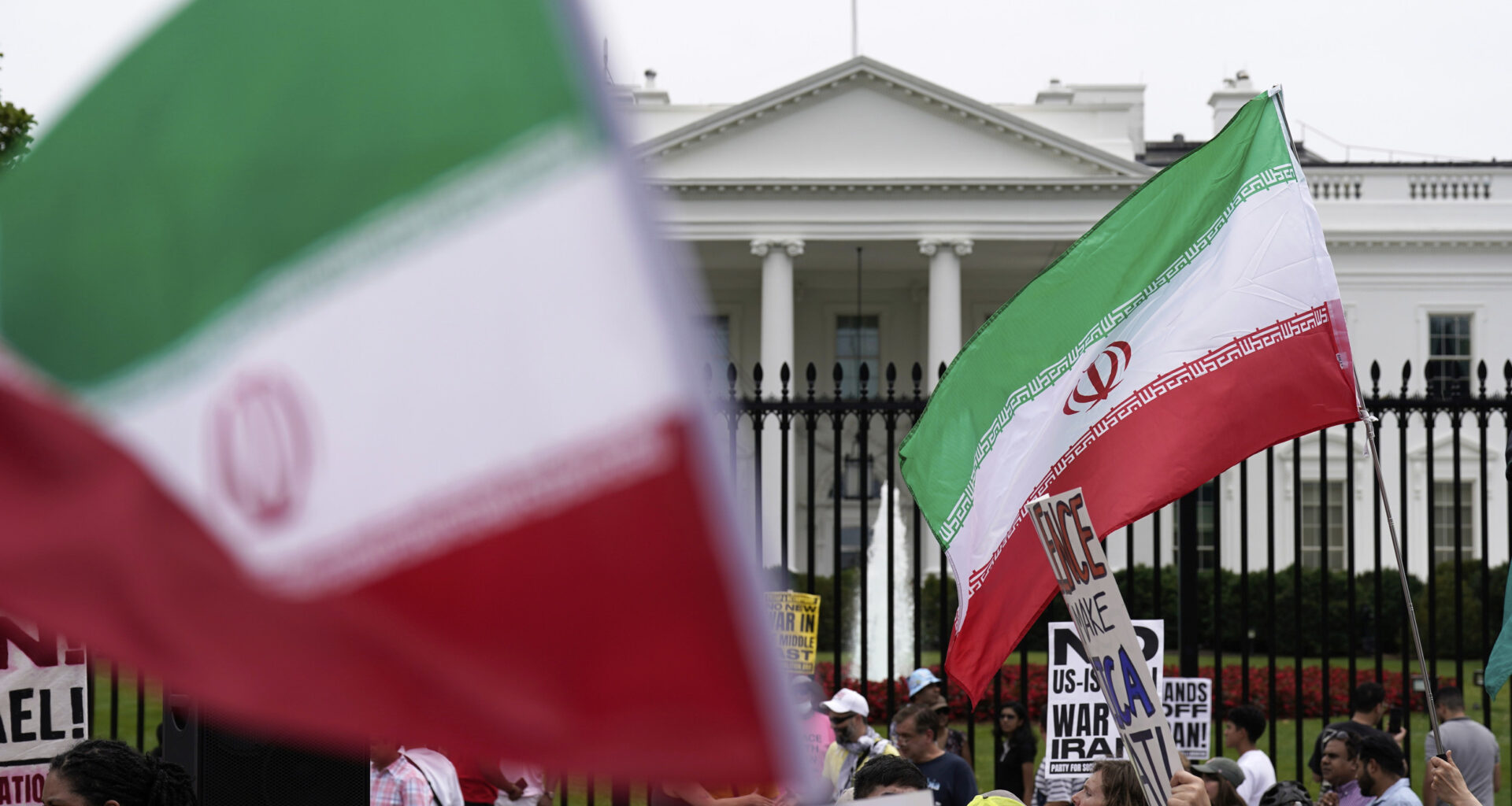 Iran flag outside Whitehouse