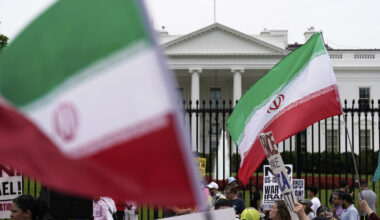 Iran flag outside Whitehouse