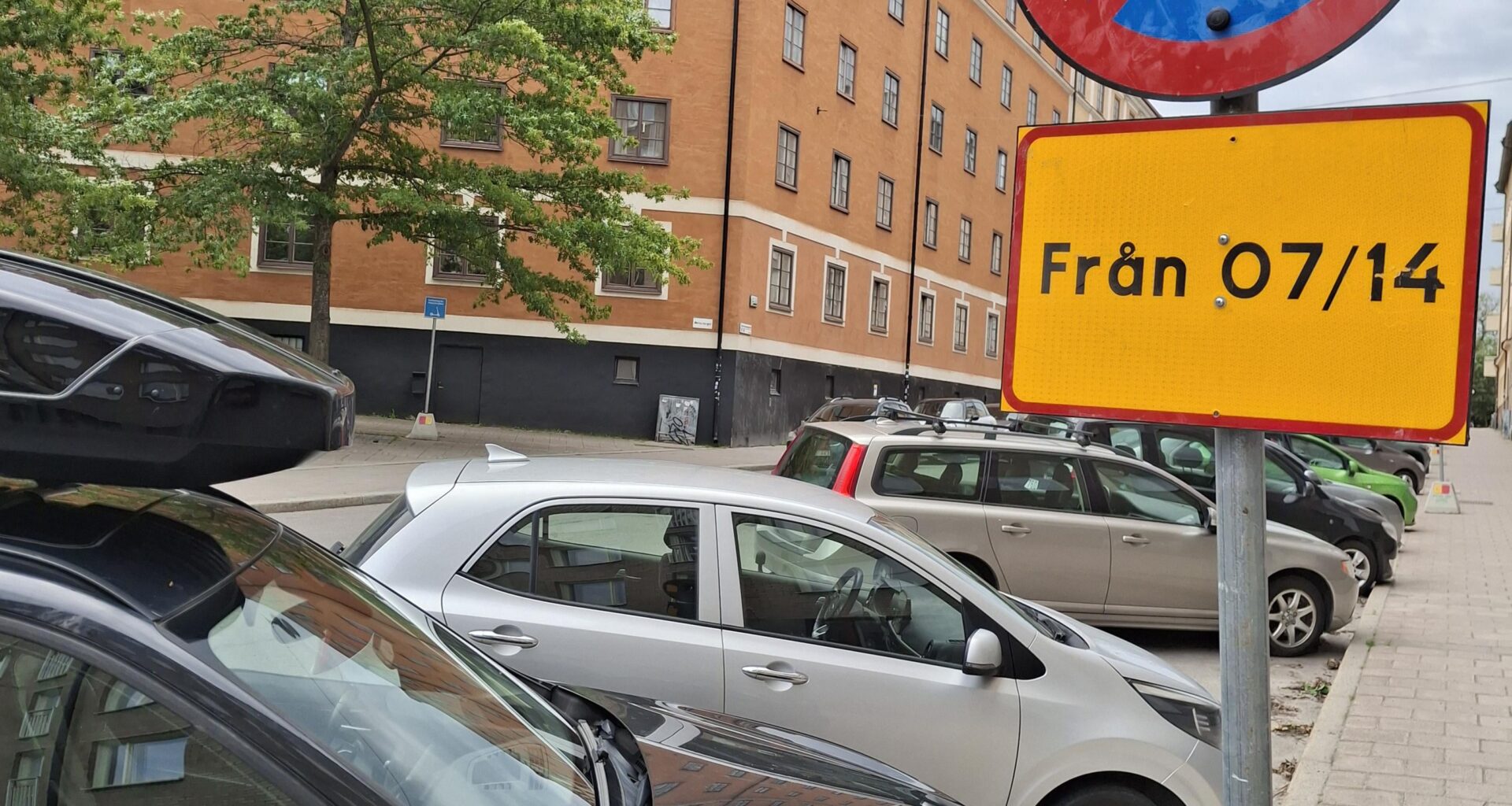 Parkering förbjuden från 7 fjortcember?